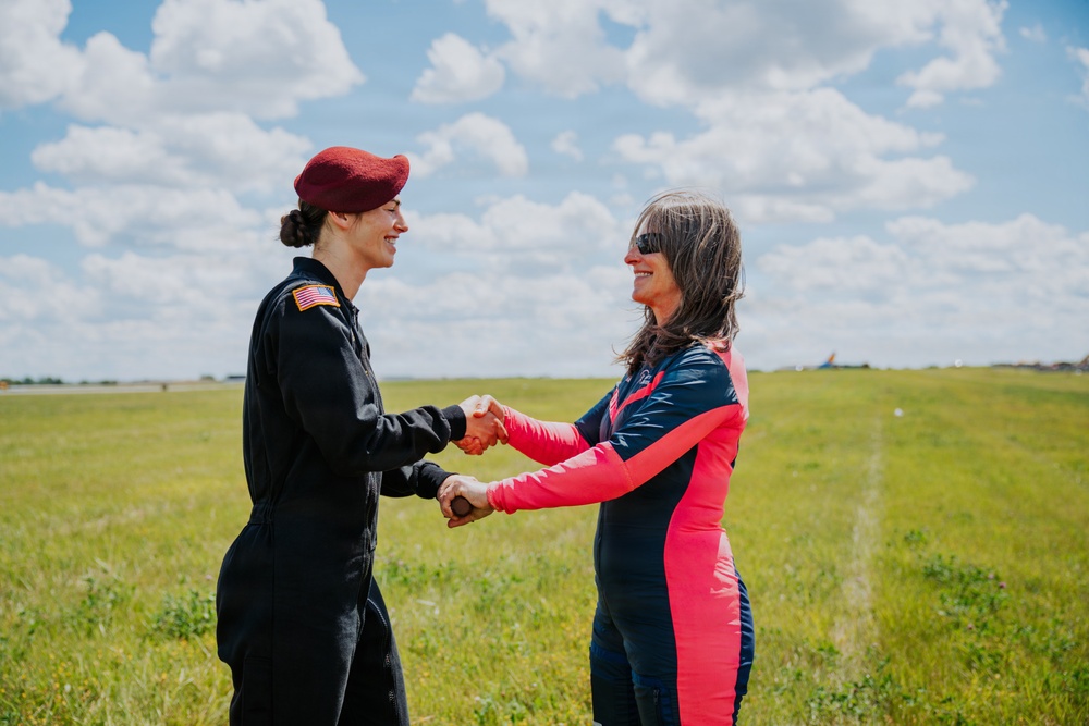 Parachuting brought two generations together over the skies of Ohio