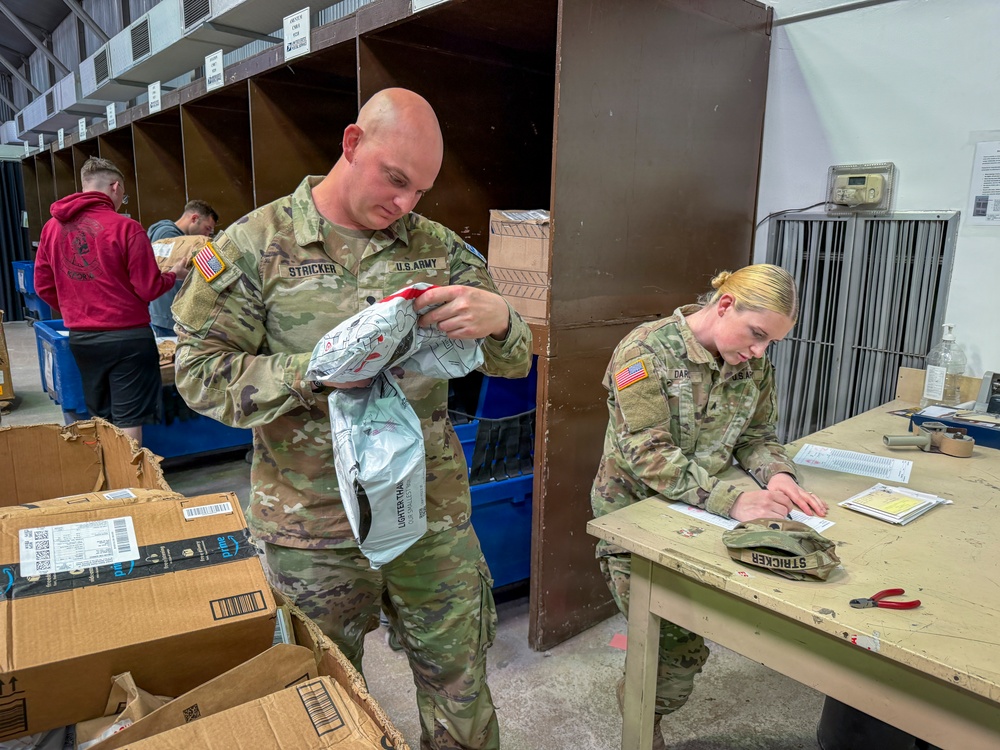 Postal Soldiers keep mail moving at Camp Bondsteel