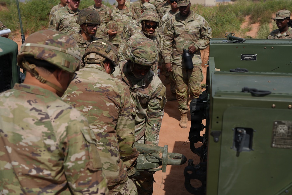 1st Armored Division Soldiers conduct JLTV recovery operations training