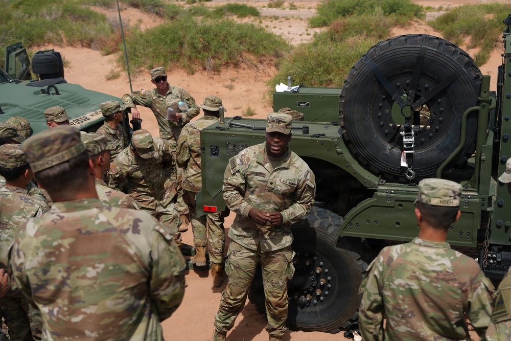 1st Armored Division Soldiers conduct JLTV recovery operations training