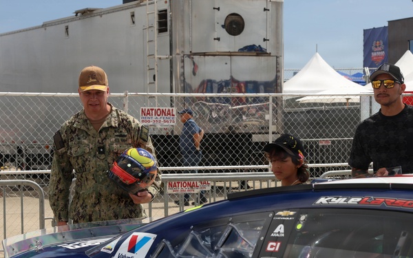 NASCAR driver Kyle Larson hosts tour for CSG 15 Sailors