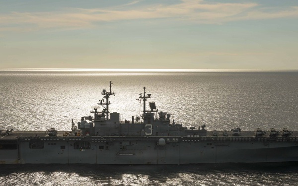 USS Kearsarge Transits Atlantic Ocean