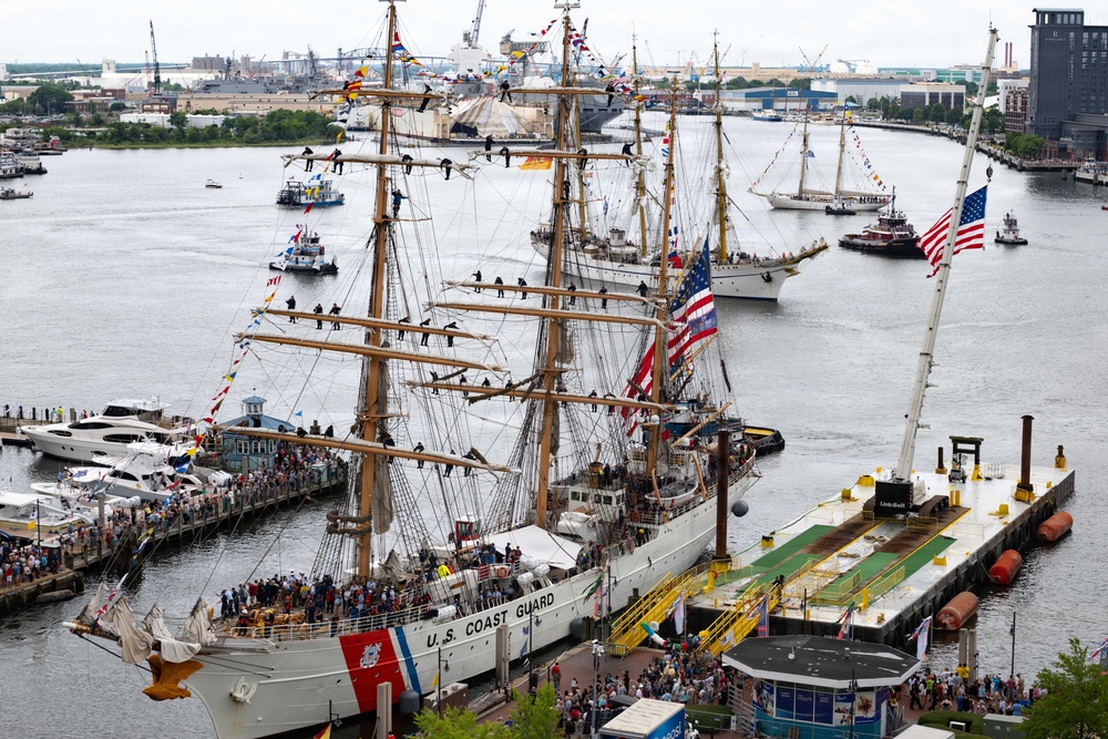 CGC Eagle arrives in Norfolk for SAIL250