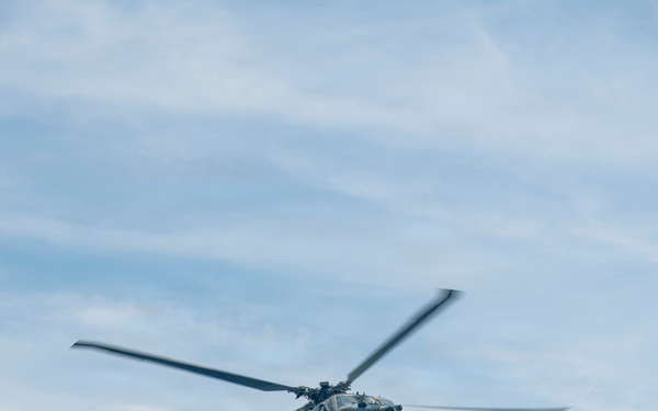 USS Boxer, USNS Alan Shepard, HSC 21 Conduct VERTREP