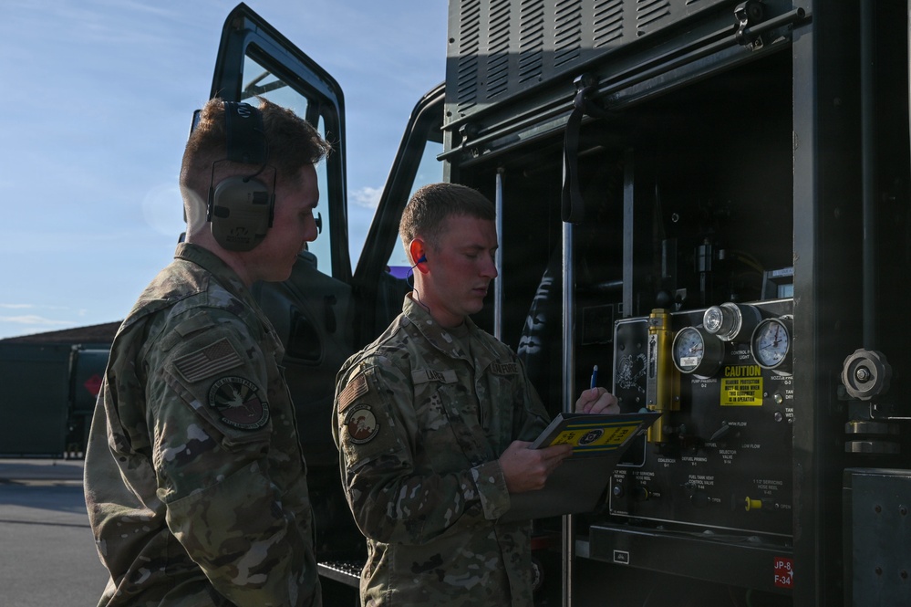 161st Air Refueling Wing Fuel Specialists Train at Aviano Air Base