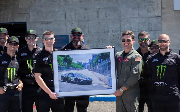NASCAR driver Ty Gibbs’ team tours HSM-35 during the NASCAR San Diego Weekend