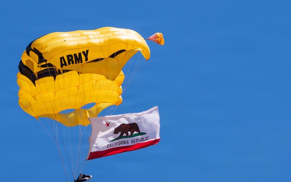 The U.S. Army Parachute Team parachutes into Truckee Tahoe Airshow