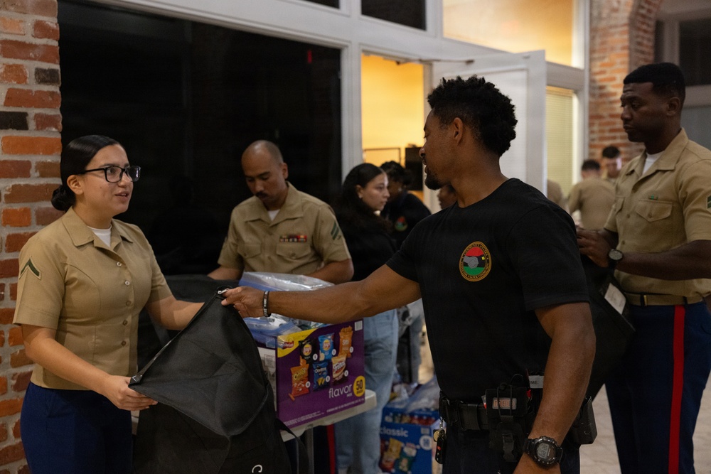 U.S. Marines support Norfolk Police Department food distribution event