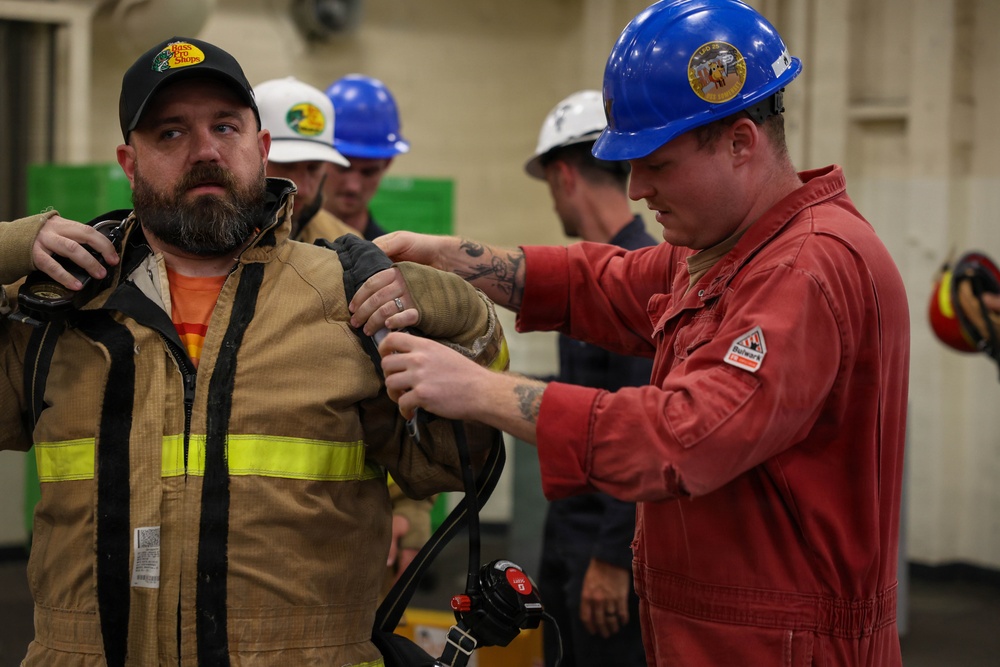 NASCAR driver Chris Biscoe tours USS Somerset