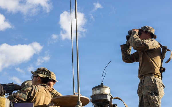 Southern Jackaroo 26: MRF-D Marines train on Australian light armored vehicle, receive field mess