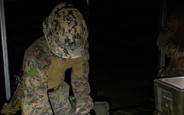 Southern Jackaroo 26: MRF-D Marines train on Australian light armored vehicle, receive field mess