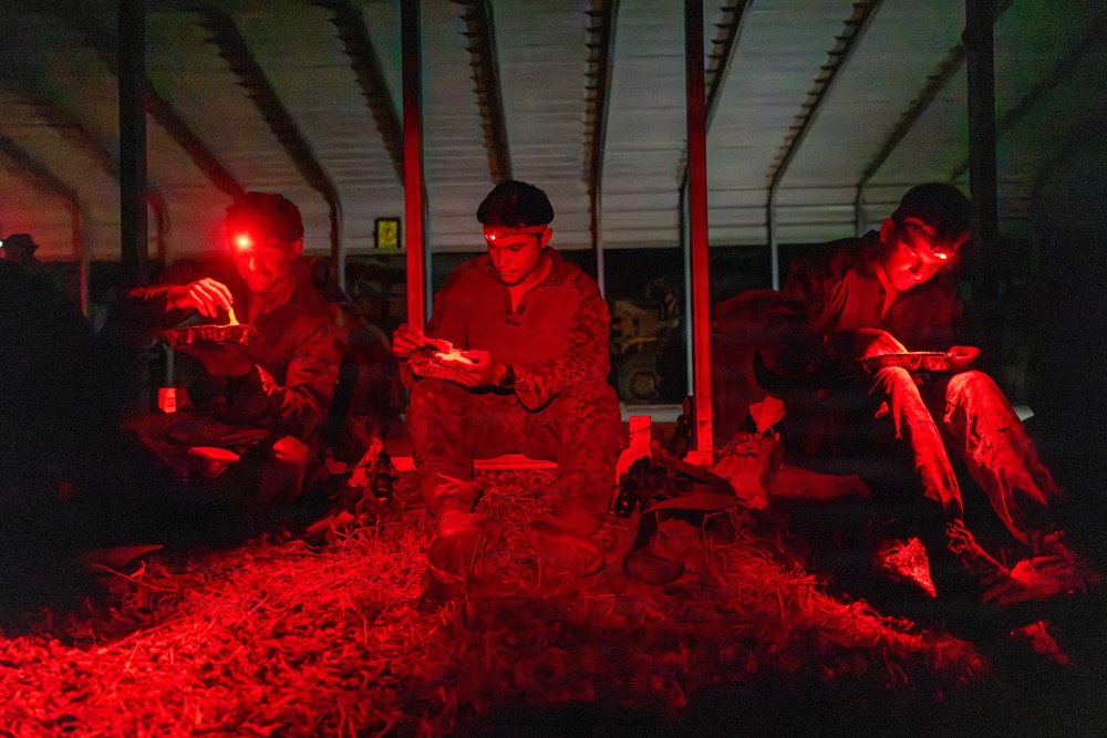 Southern Jackaroo 26: MRF-D Marines train on Australian light armored vehicle, receive field mess