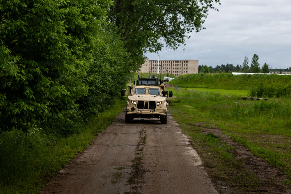 U.S. Marines conduct bilateral convoy training