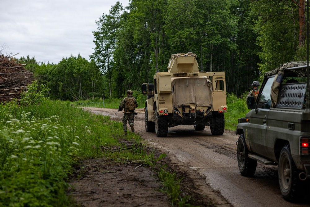 U.S. Marines conduct bilateral convoy training