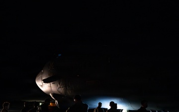 B-52H Stratofortress lands to support U.S. Central Command