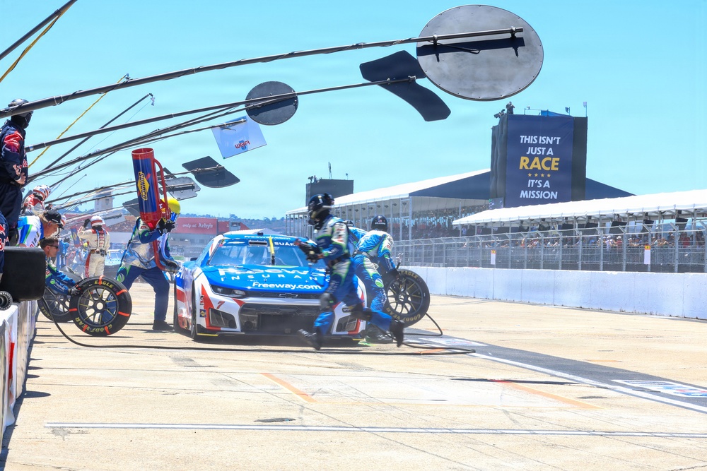 NASCAR Cup Series: Anduril 250 Race the Base