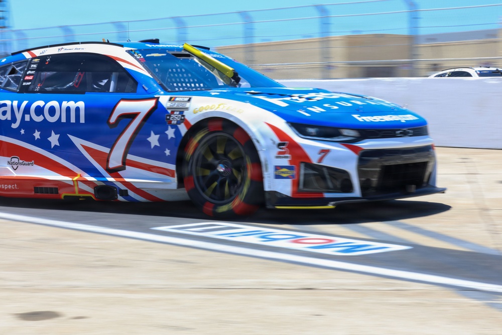NASCAR Cup Series: Anduril 250 Race the Base