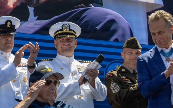 Medal of Honor recipients recognized during NASCAR San Diego Weekend