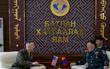 U.S. Pacific Command Deputy Commander Visits Mongolia, Reaffirms Strategic ‘Third Neighbor’ Partnership