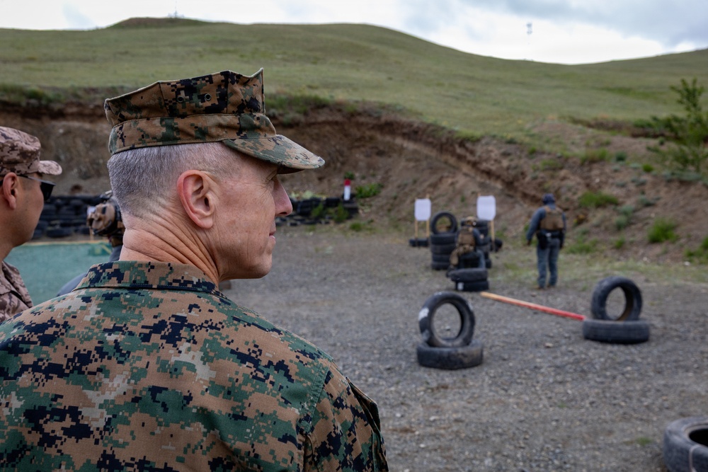 U.S. Pacific Command Deputy Commander Visits Mongolia, Reaffirms Strategic ‘Third Neighbor’ Partnership
