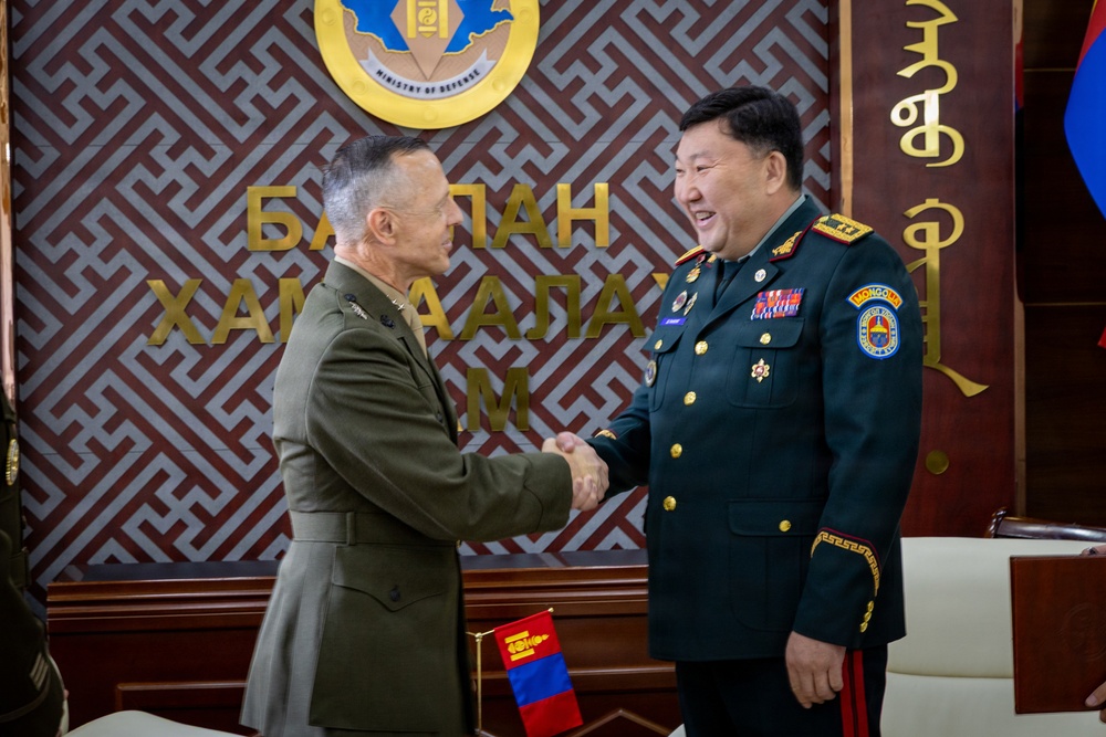 U.S. Pacific Command Deputy Commander Visits Mongolia, Reaffirms Strategic ‘Third Neighbor’ Partnership