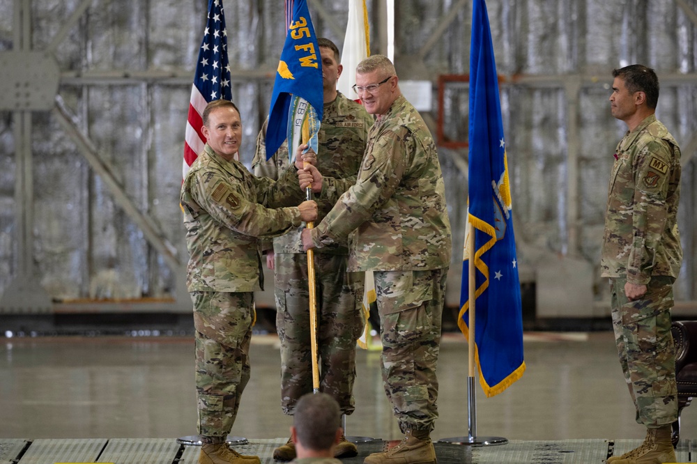 35th Maintenance Group Change of Command