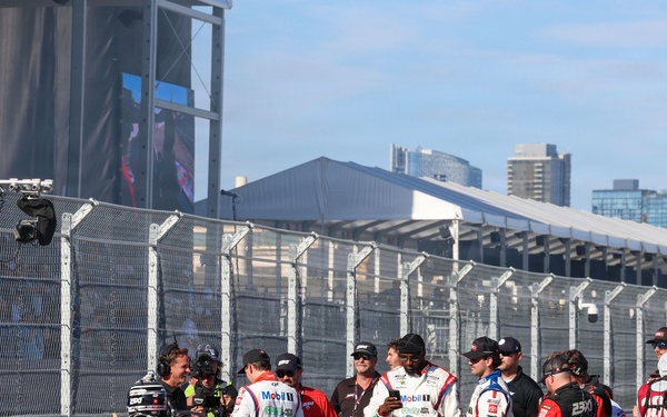 NASCAR Cup Series: Anduril 250 Race the Base