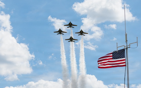 Blue Angels perform at Naval Air Station Patuxent River Air Show