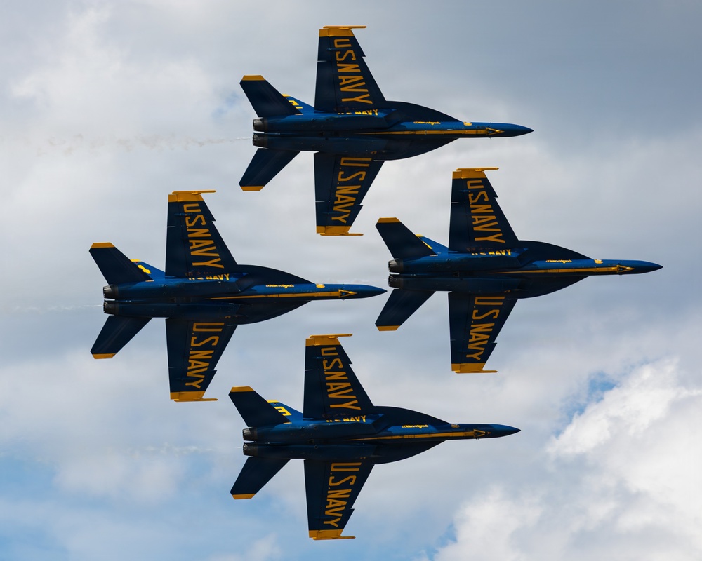 Blue Angels perform at Naval Air Station Patuxent River Air Show