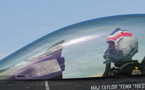 F-16 Viper demonstration team performs at Naval Air Station Patuxent River Air Show
