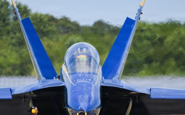 Blue Angels perform at Naval Air Station Patuxent River Air Show