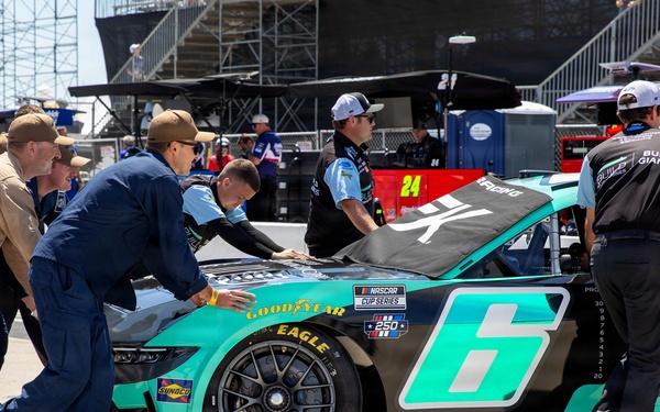 USS Greeneville (SSN 772) Sailors meet NASCAR driver Brad Keselowski