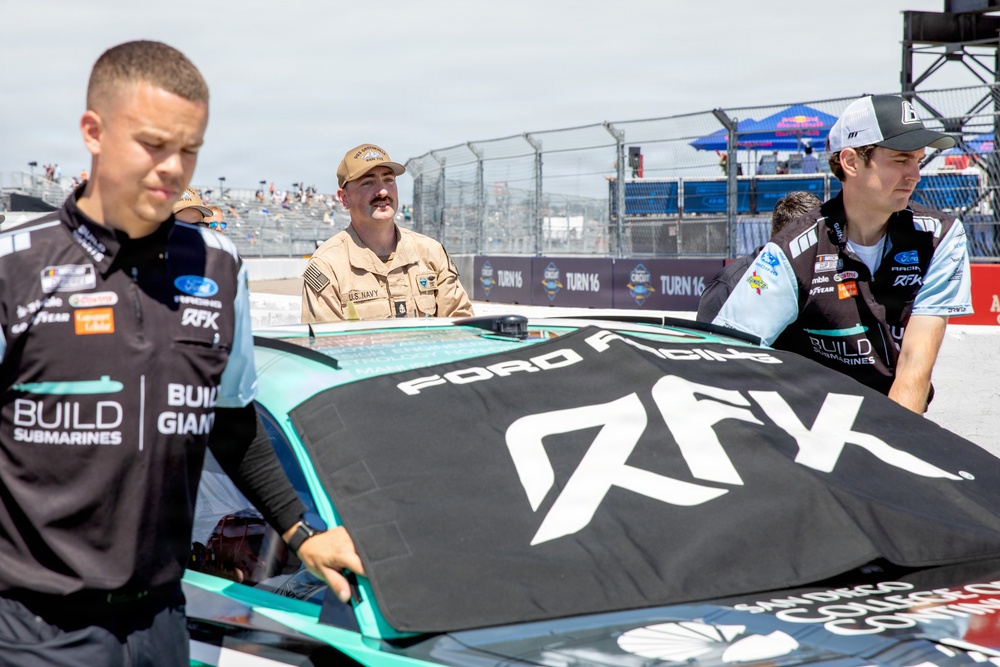 USS Greeneville (SSN 772) Sailors meet NASCAR driver Brad Keselowski