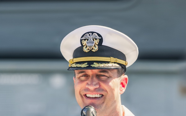 USS George Washington Arrives in Guam