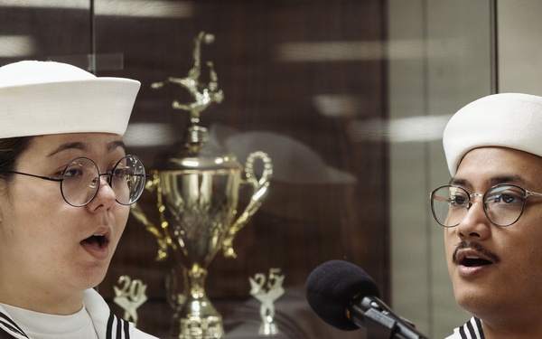11th MEU Marines, Sailors Hold Cake Cutting Ceremony for Hospital Corps’ 128th Birthday