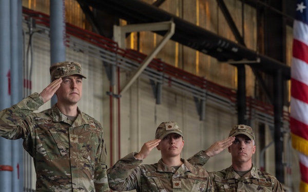8th LRS welcomes new commander