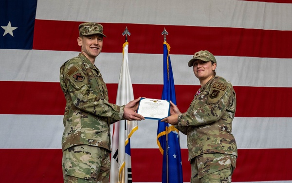 8th LRS welcomes new commander
