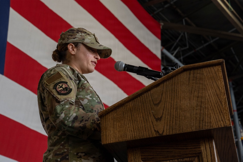 8th LRS welcomes new commander