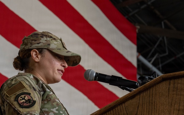 8th LRS welcomes new commander