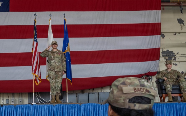 8th LRS welcomes new commander