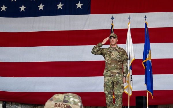 8th LRS welcomes new commander
