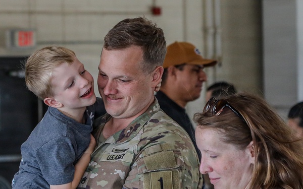 Division Artillery Pre-Deployment Family Time