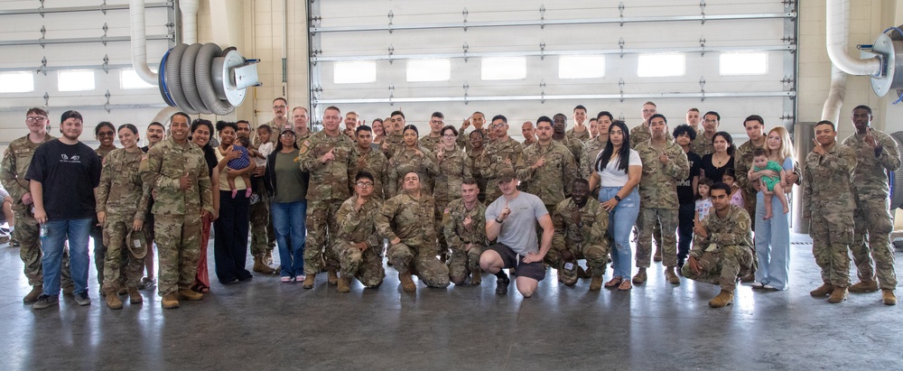 Division Artillery Pre-Deployment Family Time