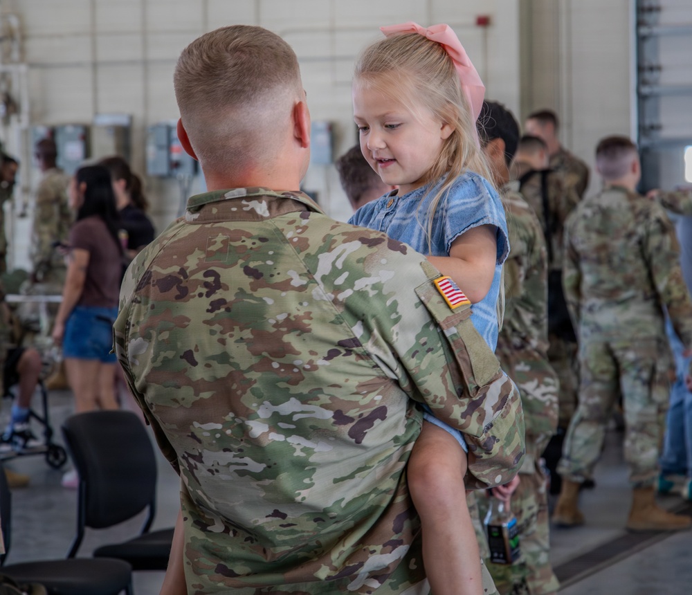 Division Artillery Pre-Deployment Family Time