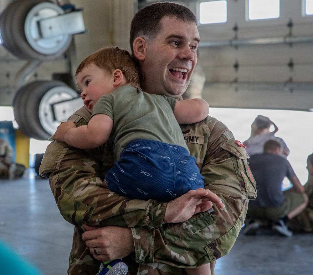 Division Artillery Pre-Deployment Family Time