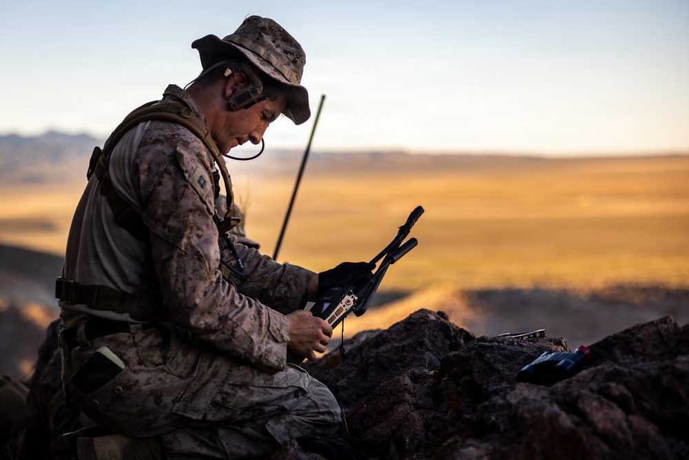 Resolute Hunter 26-2: 5th Air Naval Gunfire Liaison Company Marines establish communications and observe targets in austere environment