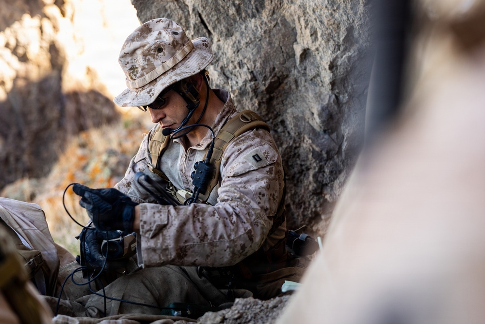 Resolute Hunter 26-2: 5th Air Naval Gunfire Liaison Company Marines establish communications and observe targets in austere environment