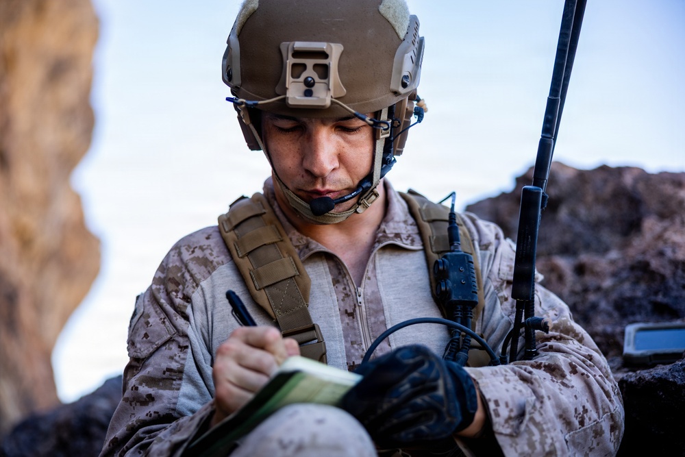 Resolute Hunter 26-2: 5th Air Naval Gunfire Liaison Company Marines establish communications and observe targets in austere environment