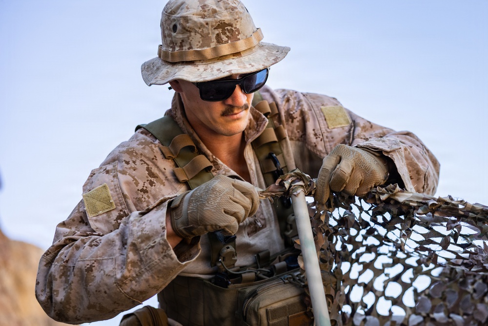 Resolute Hunter 26-2: 5th Air Naval Gunfire Liaison Company Marines establish communications and observe targets in austere environment
