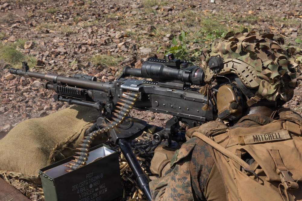 Predator’s Walk 26: US MRF-D Marines with B Co. conduct squad attack drills